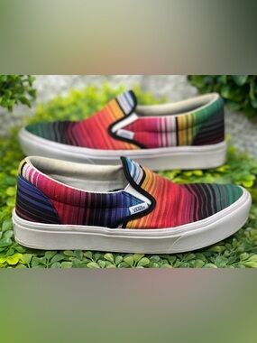 Vans Slip-On Sneakers in Multicolor Rainbow Stripe